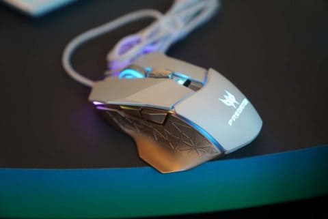 Helios 300 Gold and White Edition Mouse