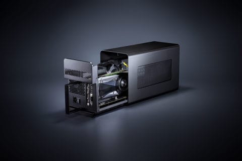 Razer Core X [2018] Studio - Open with GPU